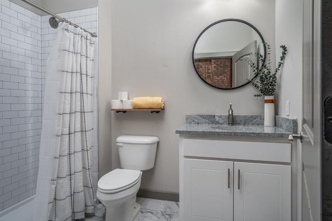 록키 마운트 The Davis Lofts At Main Street - Unit 2B 아파트 외부 사진